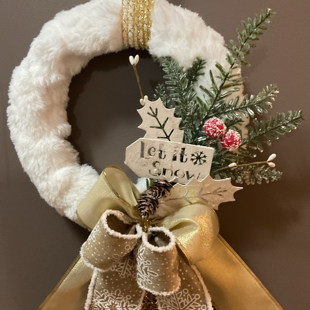 Festive White and Gold Holiday Wreath
About 10 1/2” x 17” long. Handmade